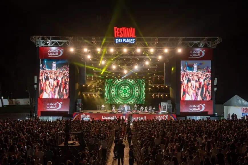 مهرجان الشواطئ بطنجة: إقبال كبير على سهرات 4 فنانين