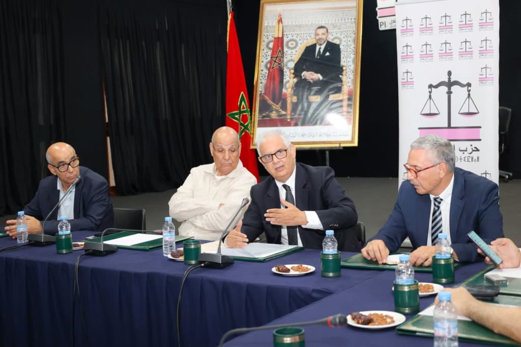 أحداث سبتة ومليلية: حزب الاستقلال يدعو إلى تقييم وطني شامل