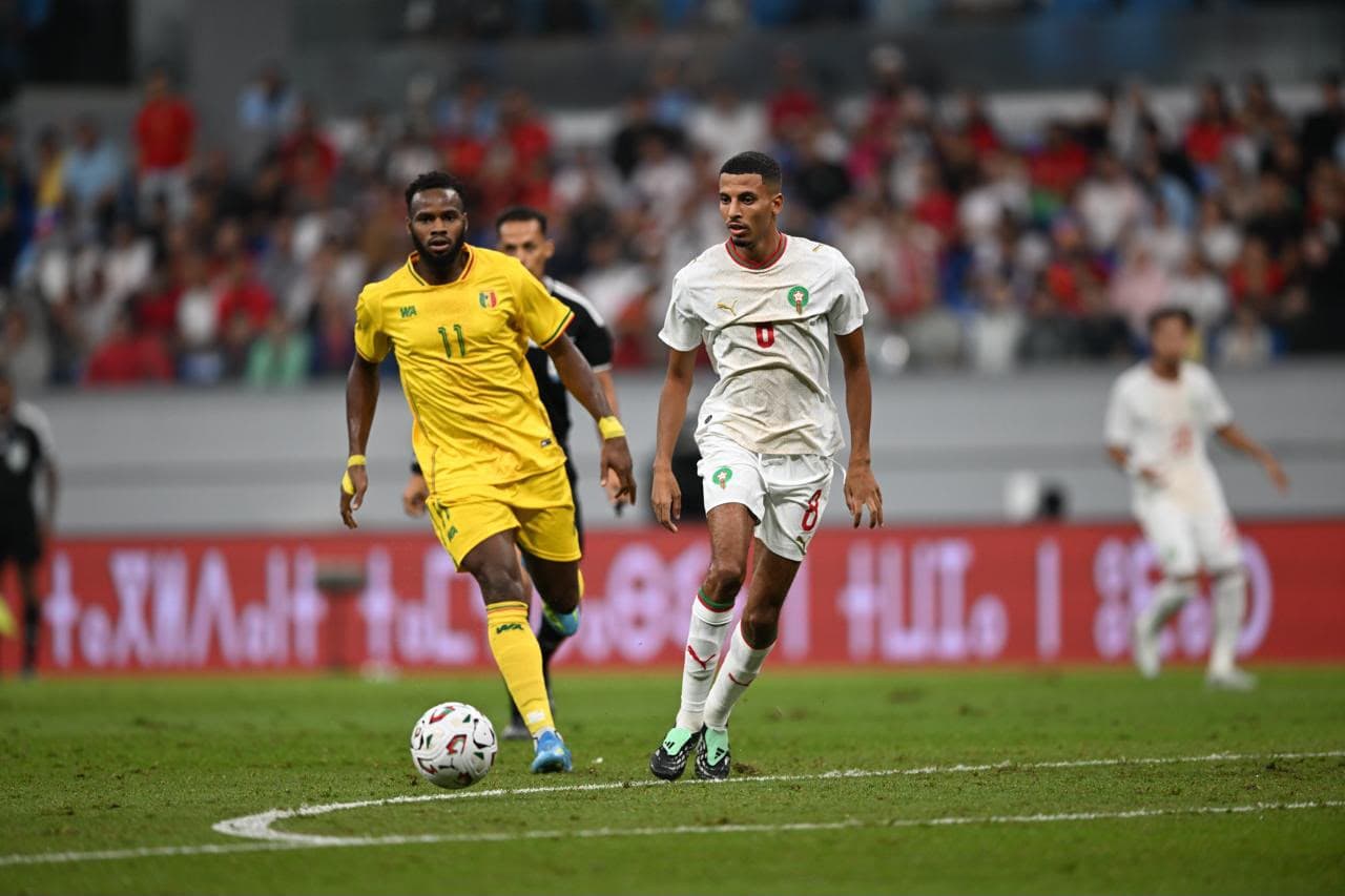 بعد التعادل أمام مالي...وهبي يشيد بتطور المنتخب المغربي (2)