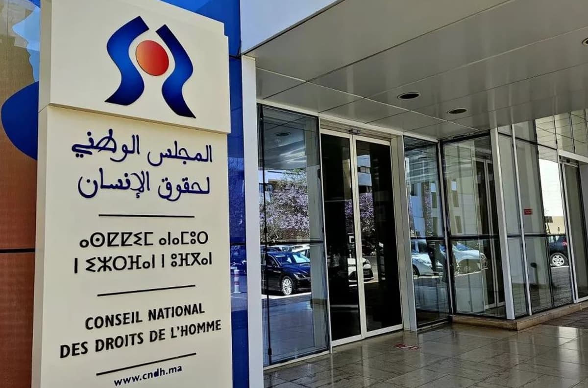 انتخابات : «حقوق الإنسان» يرصد توظيف الدين في الحملات