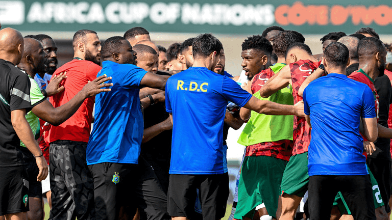 الجامعة الملكية المغربية لكرة القدم تدين التصرفات غير الرياضية التي تلت مباراة المغرب ضد الكونغو الديموقراطية.