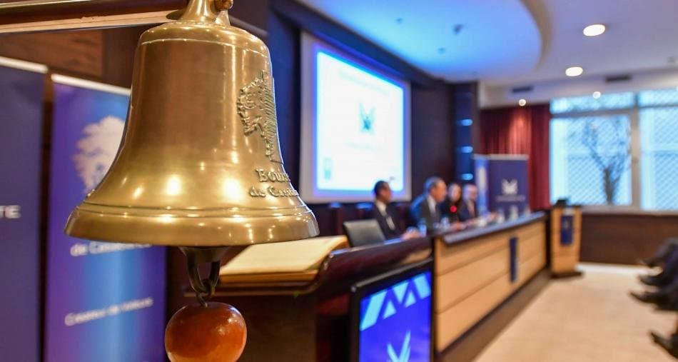 تراجع طفيف في بورصة الدار البيضاء اليوم الجمعة