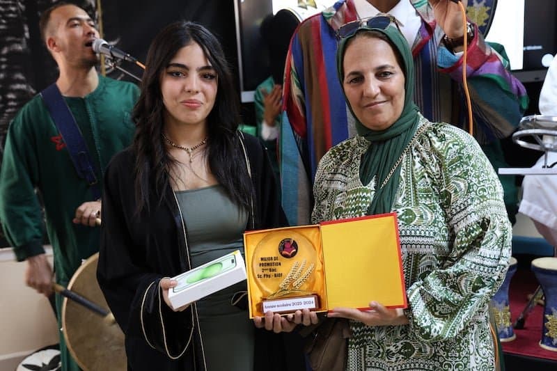 صاحبة أعلى معدل في الباكالوريا على الصعيد الوطني تطمح إلى ولوج الصيدلة