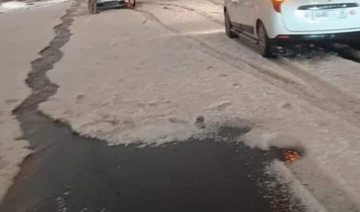 فيديو .. إماسين: زخات مطرية قوية مصحوبة ببرد هائل