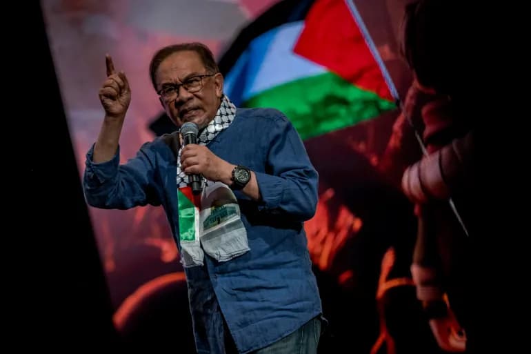 « ميتا » تعتذر من رئيس وزراء ماليزيا وتعيد المنشور المحذوف