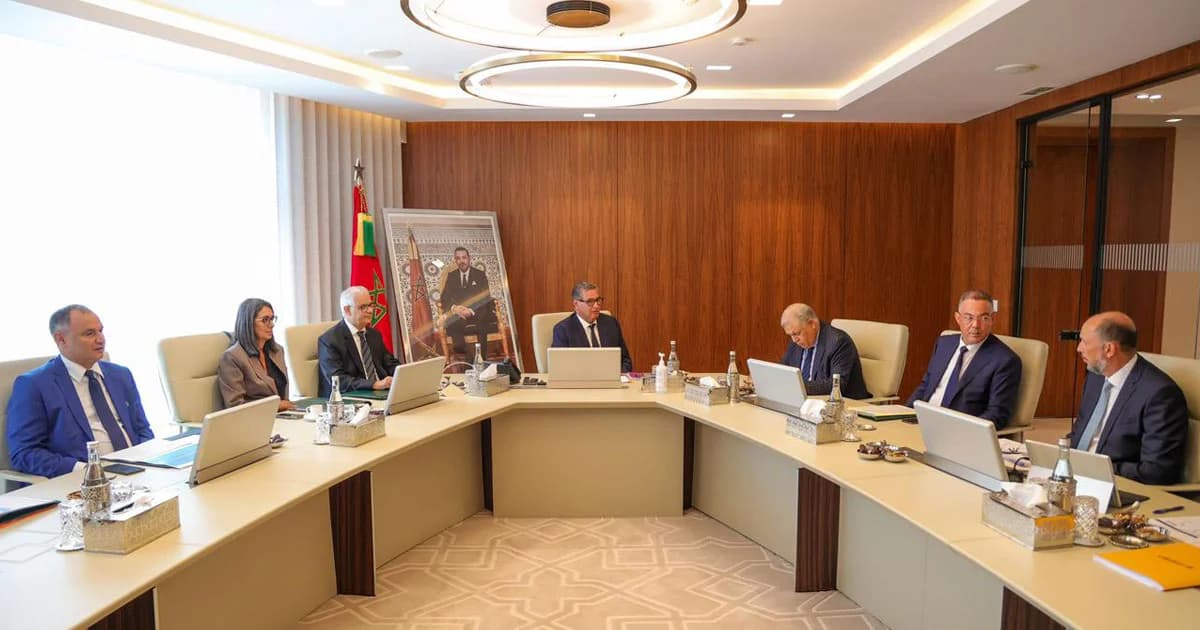 أخنوش يترأس اجتماع لجنة قيادة « عرض المغرب » للهيدروجين الأخضر