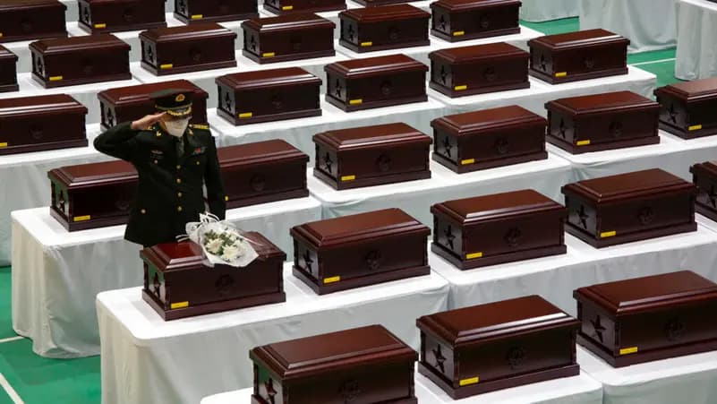 فتح قبور وبيع جثث.. الكشف عن فساد في دور جنازات بالصين