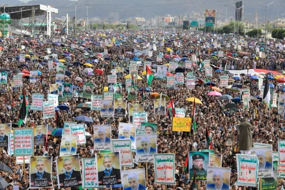 « مليونية » في صنعاء نصرة للأقصى وغزة
