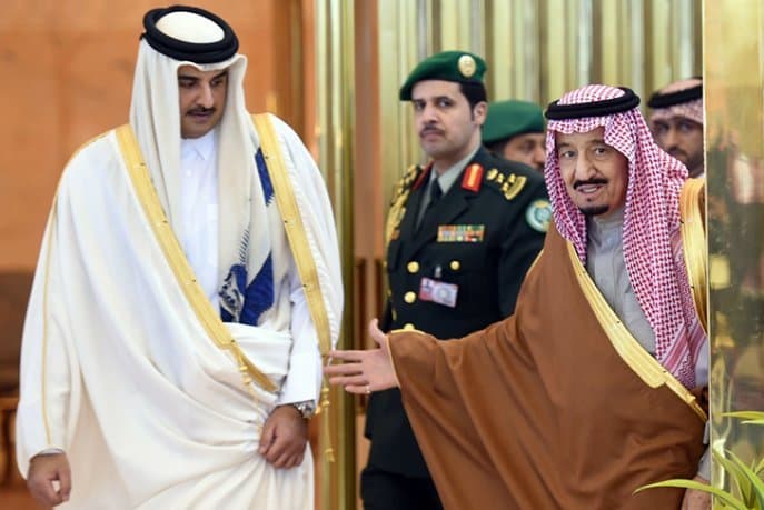 قطر والسعودية تعززان التعاون الثنائي