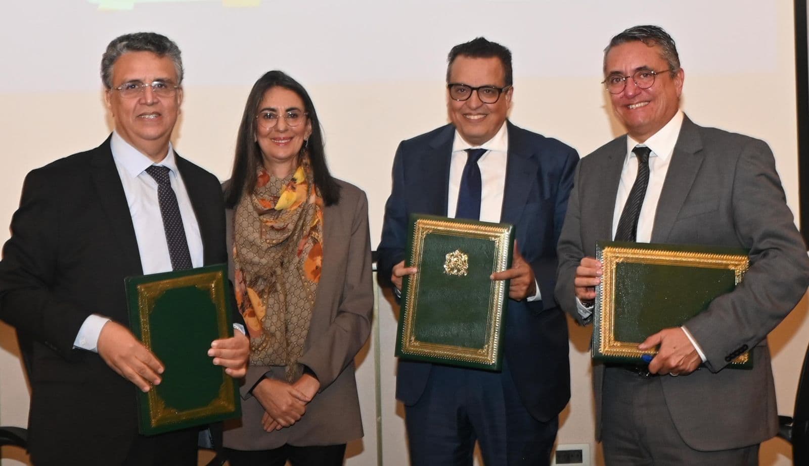 توقيع اتفاقية شراكة لتعزيز الرقمنة في القطاع القضائي والتأمينات