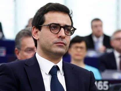 سيجورنيه يدعو إلى إستراتيجية ‘أوروبا أولاً’ لمواجهة تحديات الحرب التجارية والتهديدات الاقتصادية
