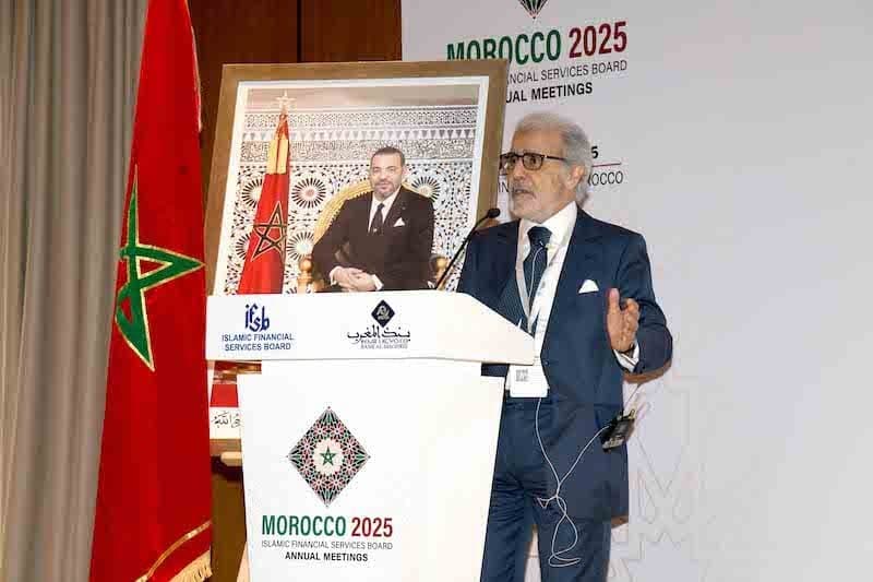 والي بنك المغرب يكشف تحديات « المالية التشاركية » في القطاع البنكي
