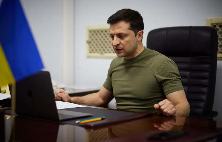 زيلينسكي … لن نتنازل عن أراضي الجنوب لأحد