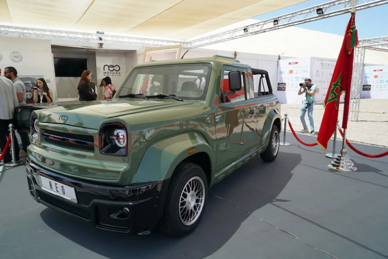  شركة تصنيع السيارات المغربية « نيو موتورز » تراهن على السيارات الكهربائية (بلومبرغ). 