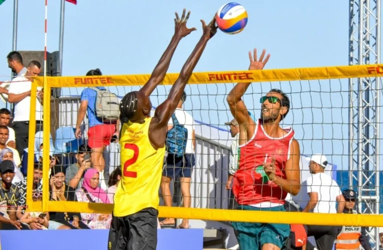 المنتخب المغربي للكرة الطائرة الشاطئية يتأهل لأولمبياد باريس 2024 بعد تتويجه ببطولة إفريقيا