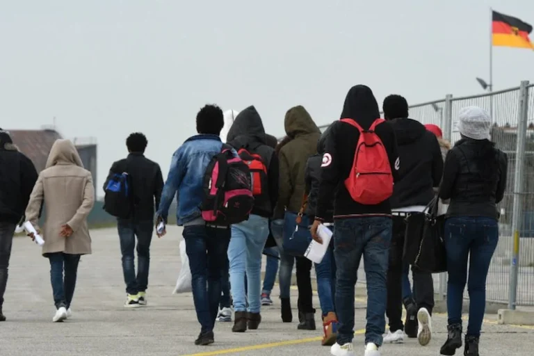 اعتماد قانون جديد يتيح إمكانية الحصول على الجنسية الألمانية خلال ثلاث سنوات