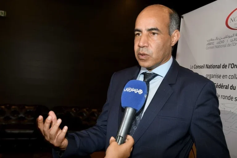 الصابري يعزي الملك باسم موثقي المغرب