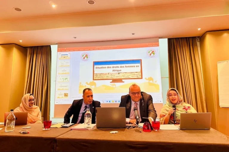 خبراء يرصدون في ندوة بجنيف مخاطر تجنيد الأطفال داخل مخيمات تندوف