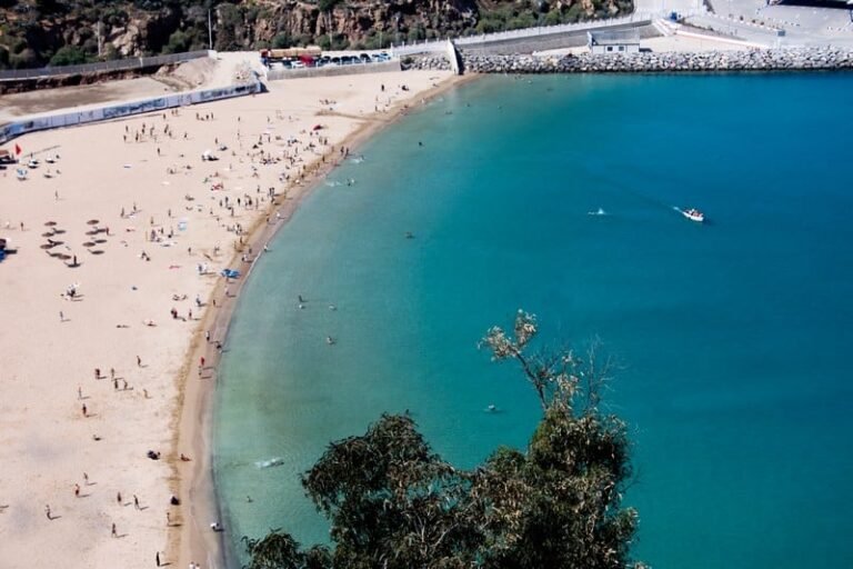 شواطئ الحسيمة تستجيب لمعايير الجودة