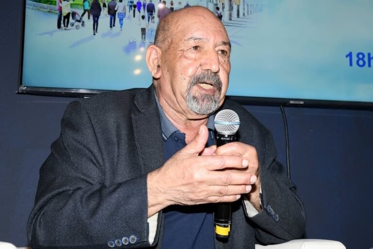 المفكر المغربي بنكراد يرسي جسور العلاقة المشتركة بين الفن واللعب في الحياة