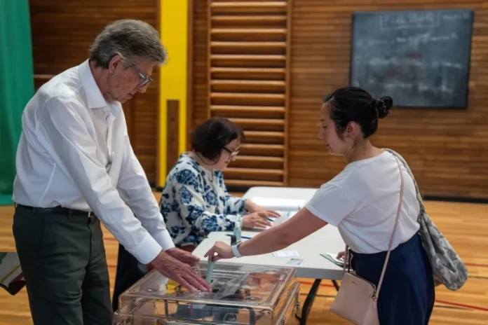 2160397219-1720373495