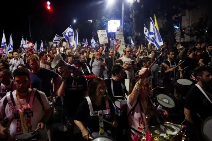 RC2IQ8A1ZIPC-1720390038