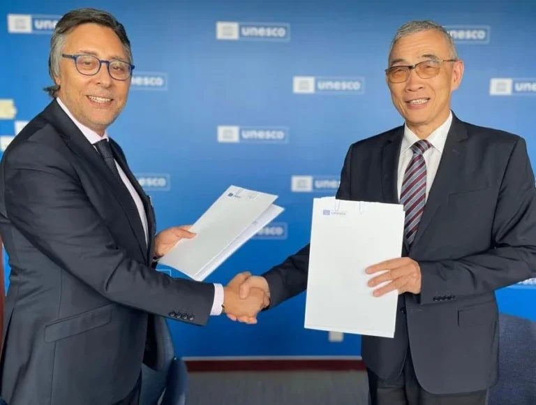 المغرب يوقع اتفاقية مع اليونسكو لتنظيم الدورة 36 لبرنامج الإنسان والمحيط الحيوي في أكادير