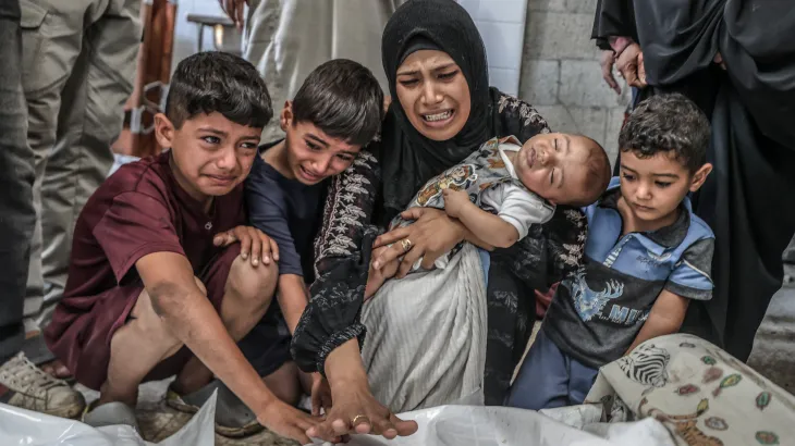 قوات الاحتلال توسع توغلها بخان يونس وتواجه مقاومة شرسة برفح