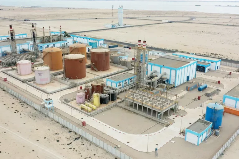 محطة الداخلة لتوليد الكهرباء تحرز شهادة « إيزو 14001 » لإدارة البيئة