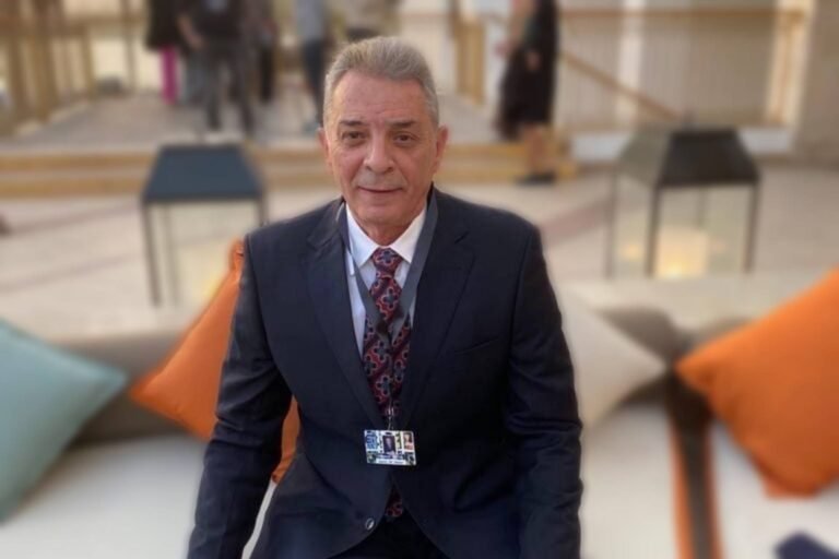 تكريم محمود حميدة بجائزة « الإنجاز الإبداعي »