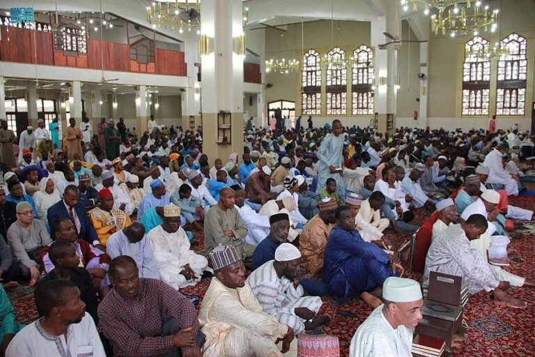 الصوفية في السنغال: توازن بين الروحانية والسياسة