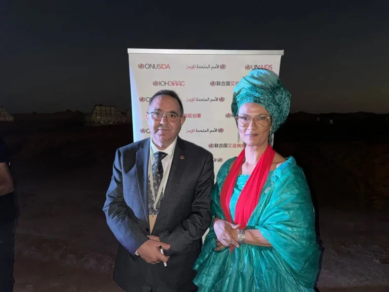 برنامج الأمم المتحدة : تعيين الفنانة المغربية أوم سفيرة وطنية للنوايا الحسنة