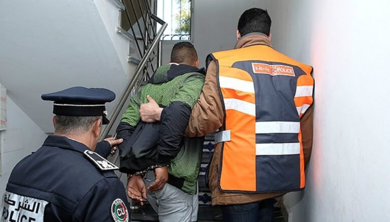 توقيف مشتبه بهم في نشر محتويات عنيفة بتمارة