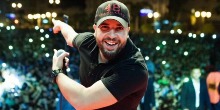 الدوزي يحيي حفلاً في العراق ويغني للصحراء