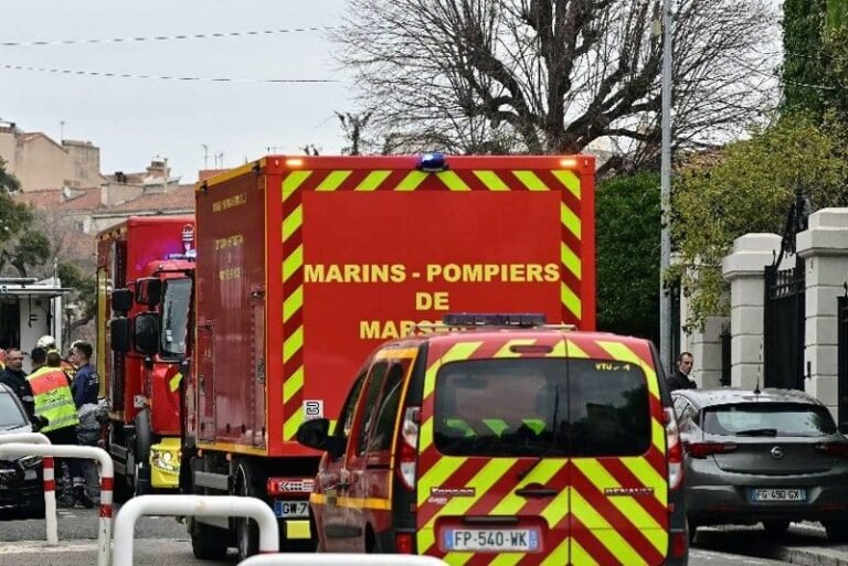 فرنسا تدين استهداف قنصلية روسيا وتدعو إلى التحقيق