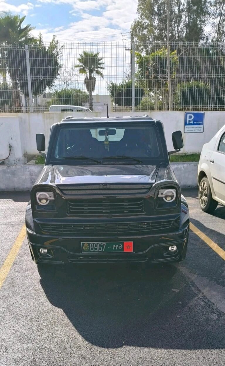 القوات المسلحة الملكية تتسلم الدفعة الأولى من سيارات « نيو موتورز » محلية الصنع