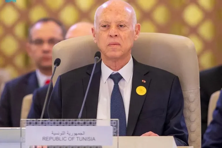 الرئيس قيس سعيد يغيب عن القمة العربية