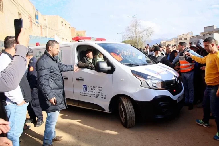 تشييع جثمان الطفلة يسرى في بركان وسط أجواء من الحزن