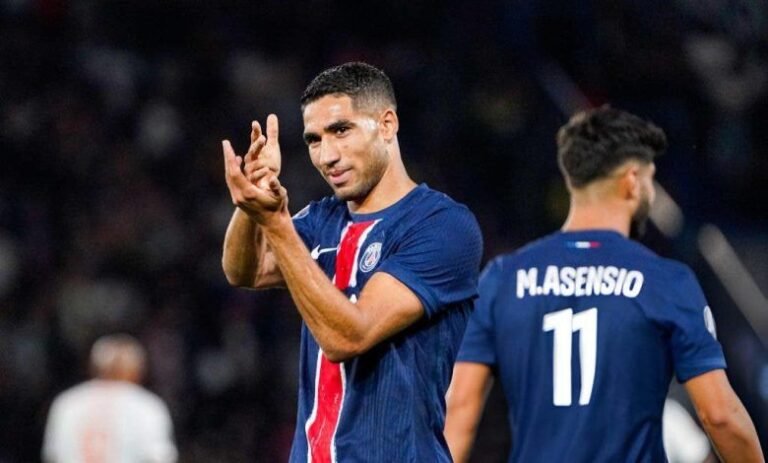 أشرف حكيمي ينافس على جائزة أفضل لاعب في الدوري الفرنسي لشهر فبراير