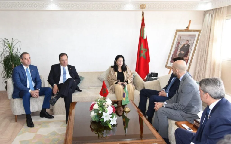 المغرب والبرازيل يوقعان مذكرة تفاهم لتعزيز التعاون في تكنولوجيا المعلومات والاتصالات