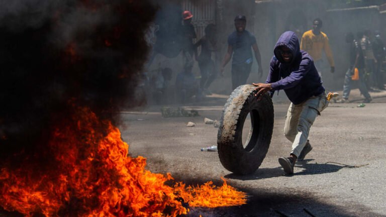 آلاف المتظاهرين ضد انعدام الأمن في بورت أو برنس