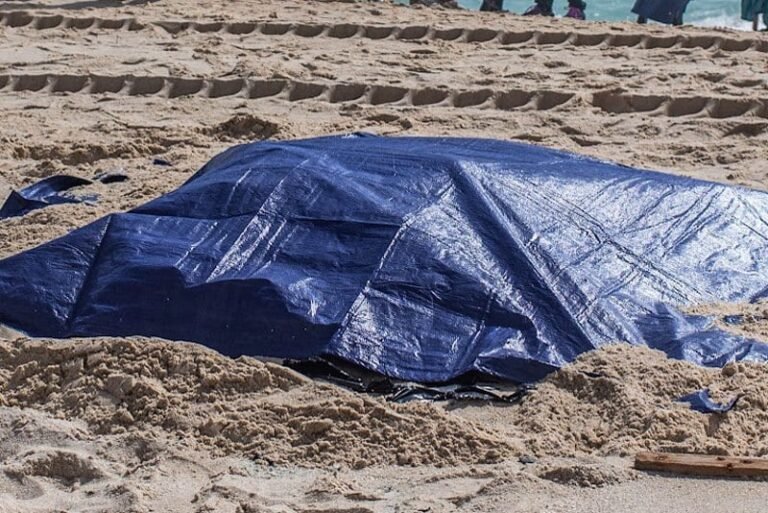 الغرق ينهي مغامرة جزائري بالفيندق ‬