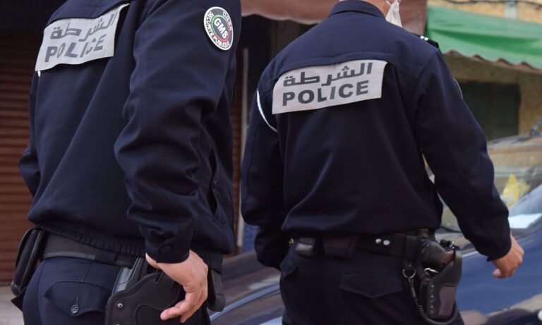 ضابط شرطة يطلق النار لتوقيف مشتبه به