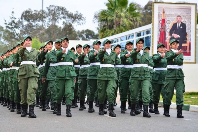 تجنيد 2025: دعم تقني للشباب في تعبئة الاستمارات