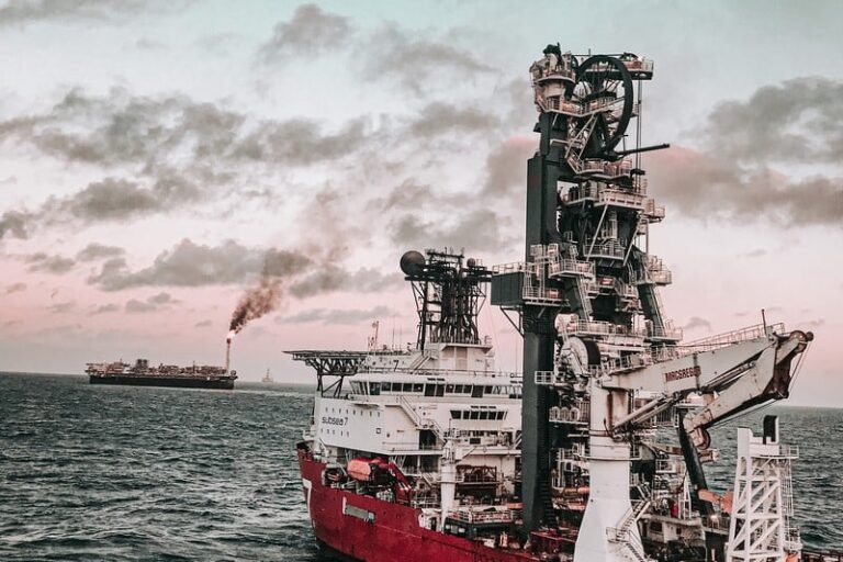 أسعار النفط ترتفع بعد ضربة إسرائيل