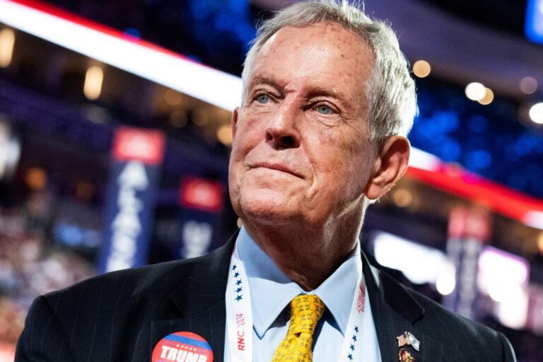 نائب أمريكي يشيد بالدور المحوري للمغرب في المنطقة