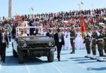 جيش المغرب في استعراض بموروني