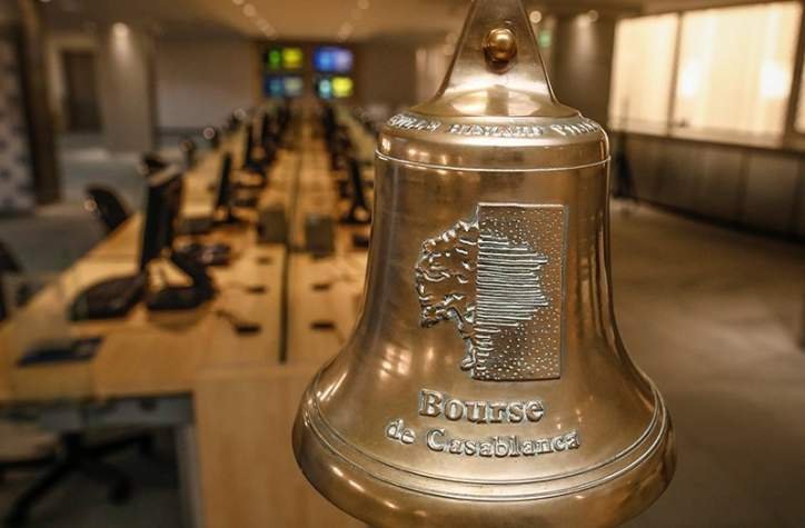 بورصة الدار البيضاء تُنهي تعاملات الاثنين على تراجع جماعي