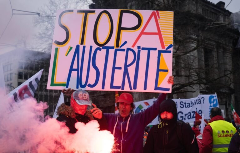 « لنُغلق كل شيء »… تعبئة وطنية واسعة وغضب اجتماعي يجتاح فرنسا