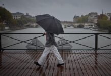 أمطار قوية مرتقبة في بكين وسط تحذيرات من السيول
